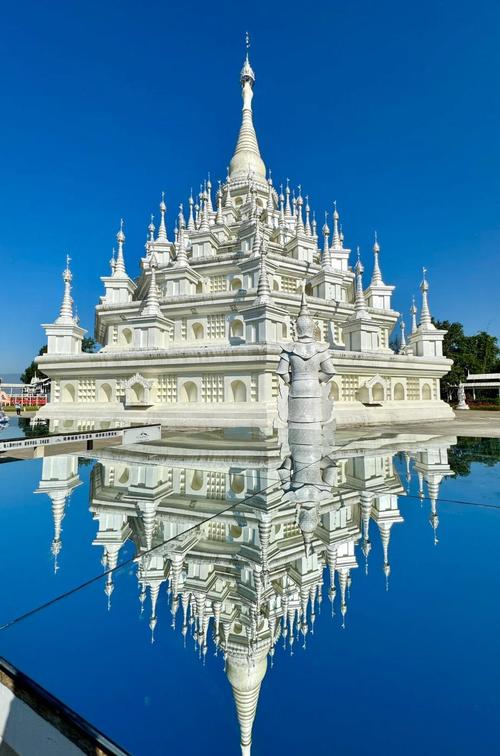 德宏傣族景颇族自治州旅游景点