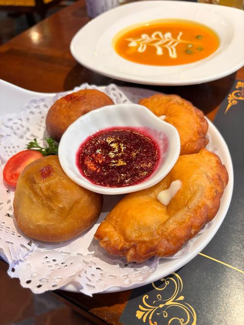 哈尔滨中央大街附近美食