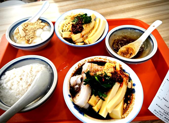 昆明安宁特色美食推荐