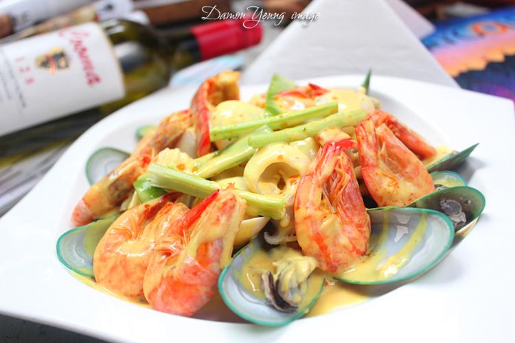 红砖厂创意园美食推荐