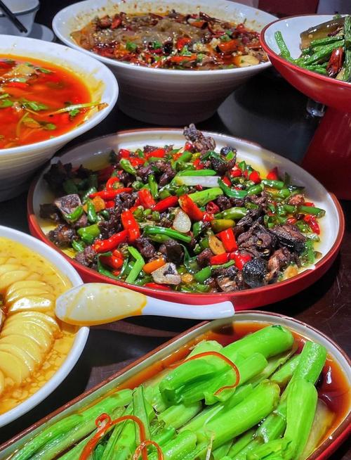 大理泰业国际广场美食