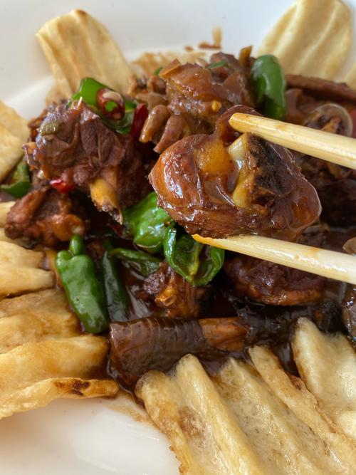 附近美食搜索小吃鲁菜