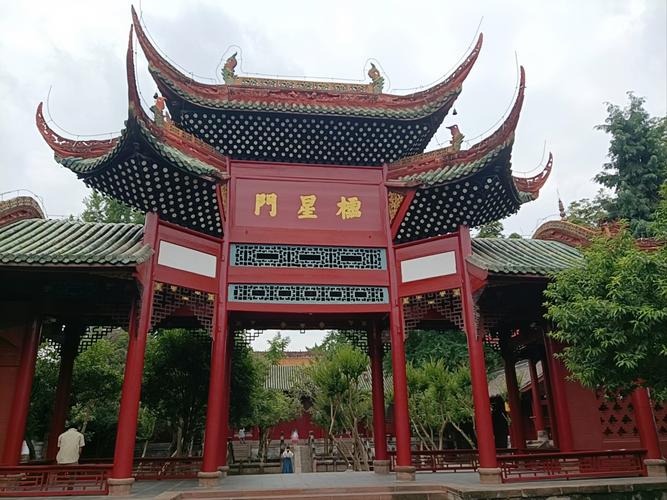 崇州旅游景点有哪些景点推荐