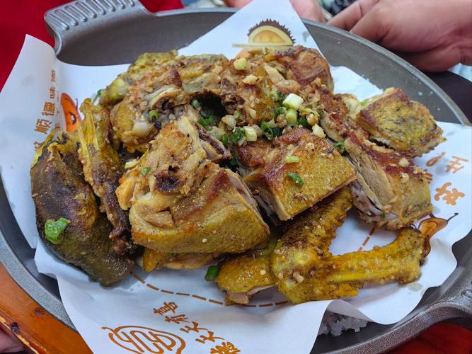 伦教678文化街美食