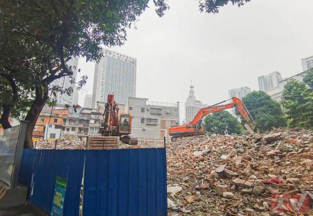 南宁中山路美食街拆了