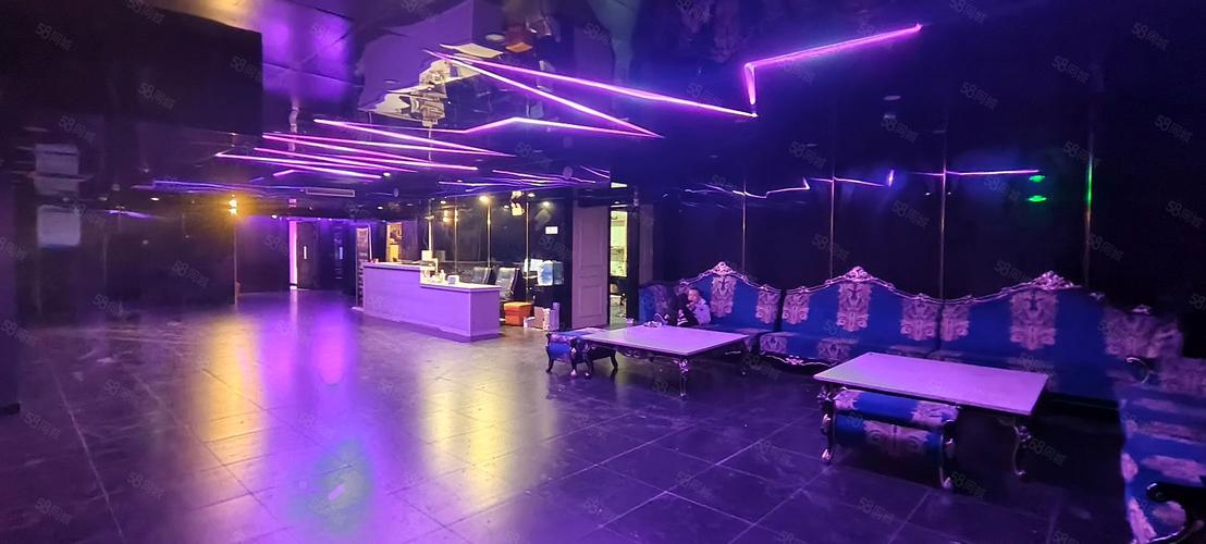 张店美食街公交车路线