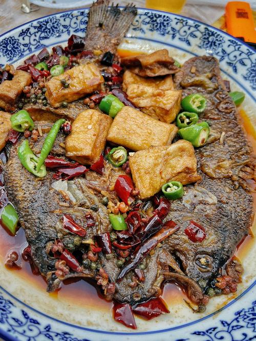 重庆辣子鱼平价美食城