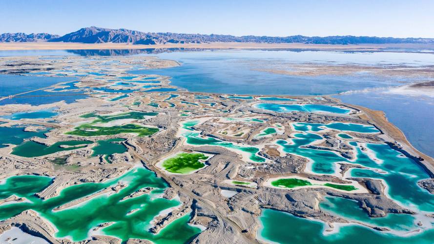 柴达木盆地旅游景点有哪些