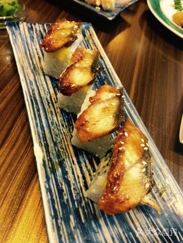 丰盛町商业步行街美食