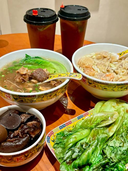 东山口地铁站附近美食