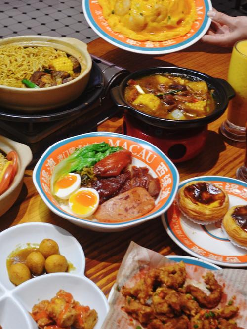 打浦桥日月光广场美食