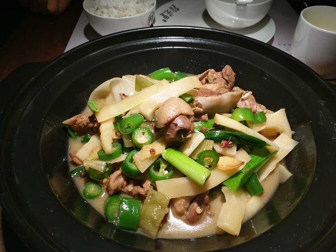 越秀悦汇天地餐饮美食