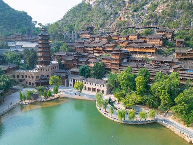 黔西南旅游景点有哪些地方