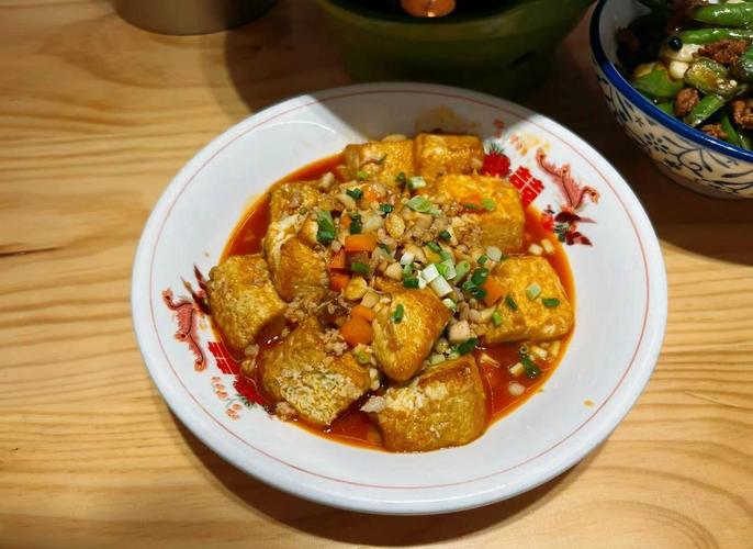 杭州西城广场附近美食