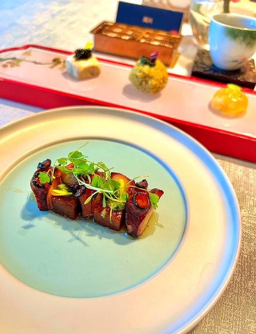 广州花园酒店附近美食