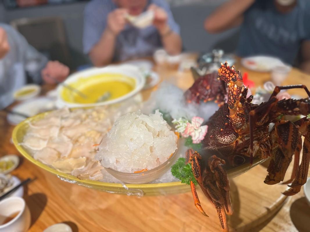 唯美食与美景不可辜负