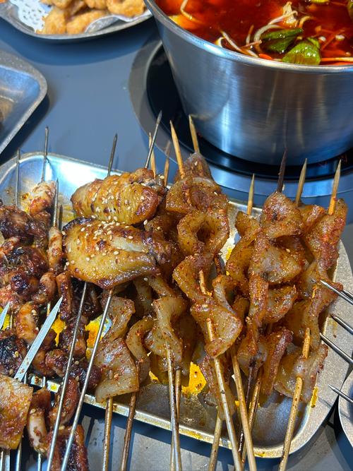 长春人民广场附近美食