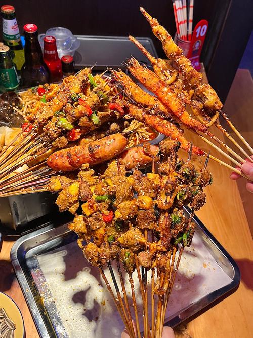 南宁朝阳广场附近美食