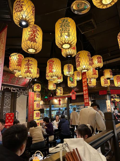 成都春熙坊唐宋美食街