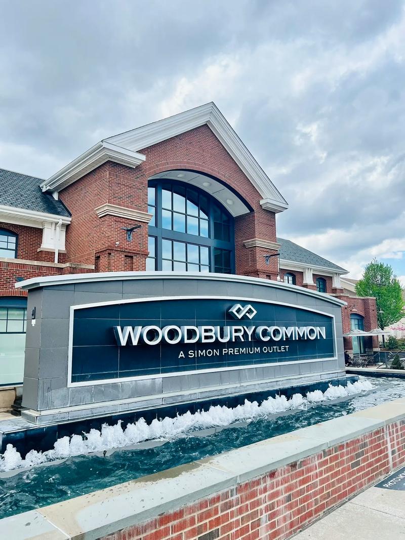 纽约奥特莱斯购物攻略