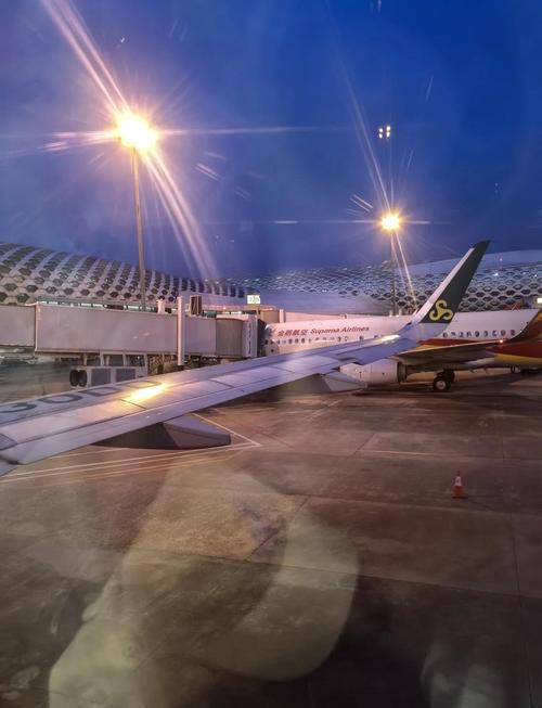 深圳宝安机场过夜攻略