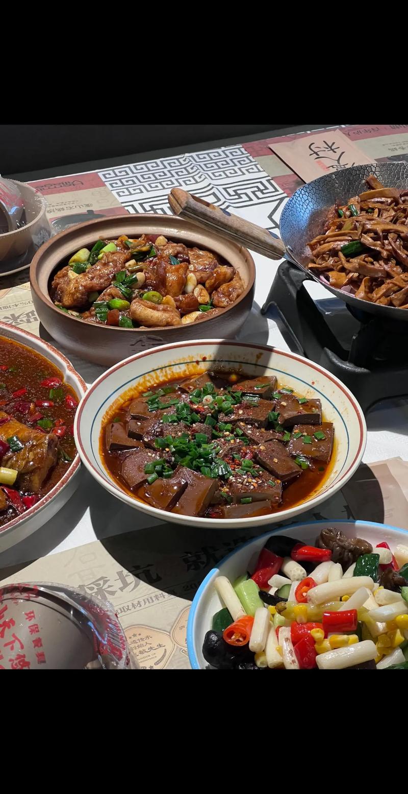 庐山轱岭镇美食攻略