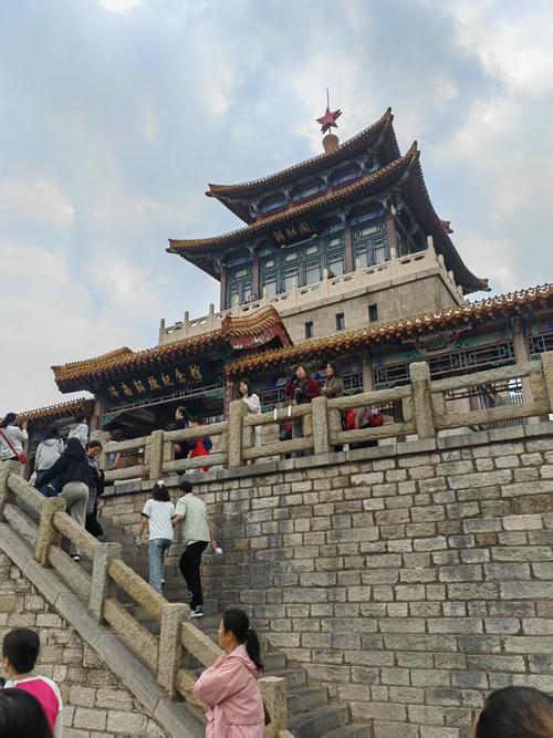 济南车站附近旅游景点