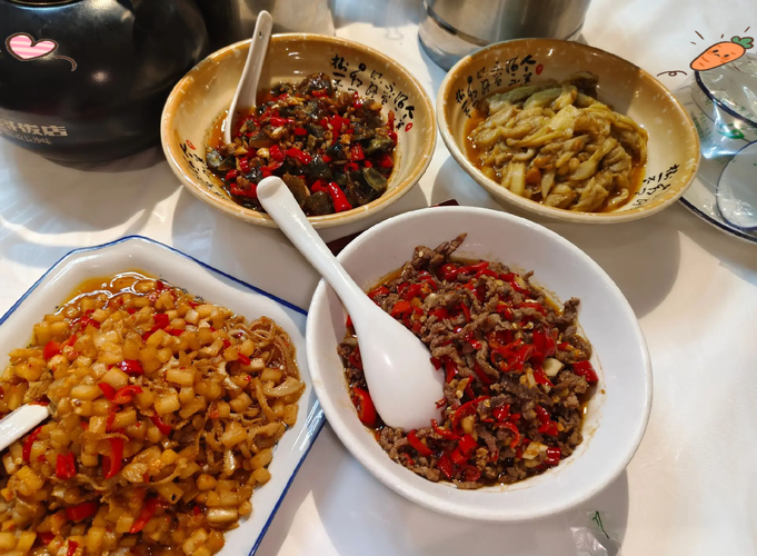 长沙南站附近的美食