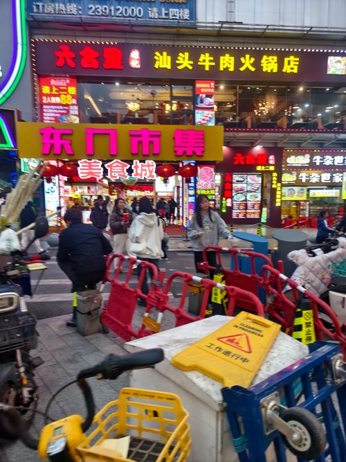 深圳东门美食街图片