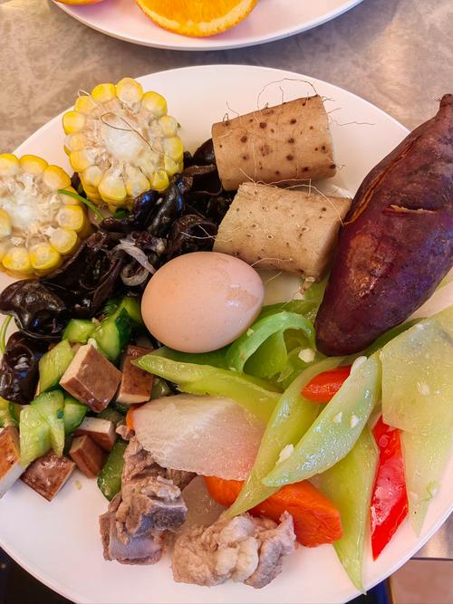 维也纳酒店附近美食