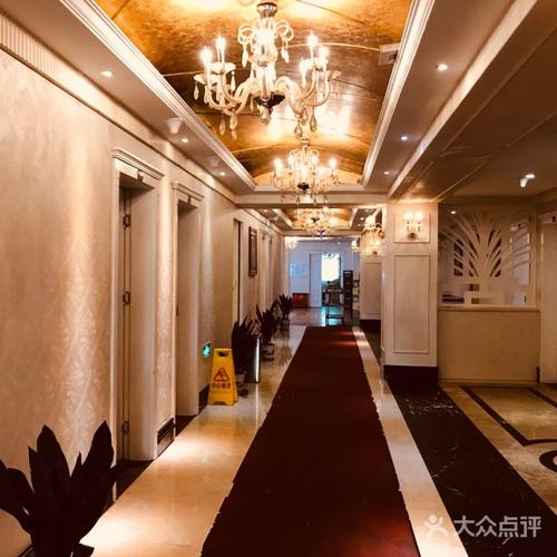 吉安九州美食城电话