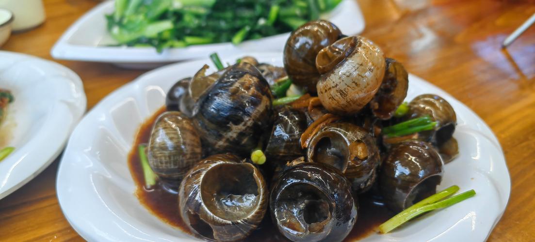 印象刘三姐附近美食