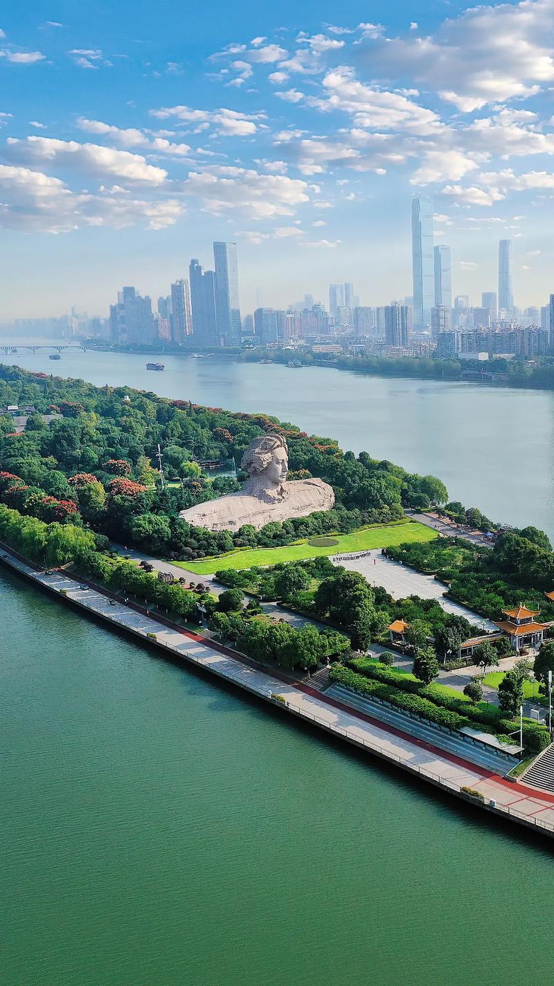 长沙南最近的旅游景点