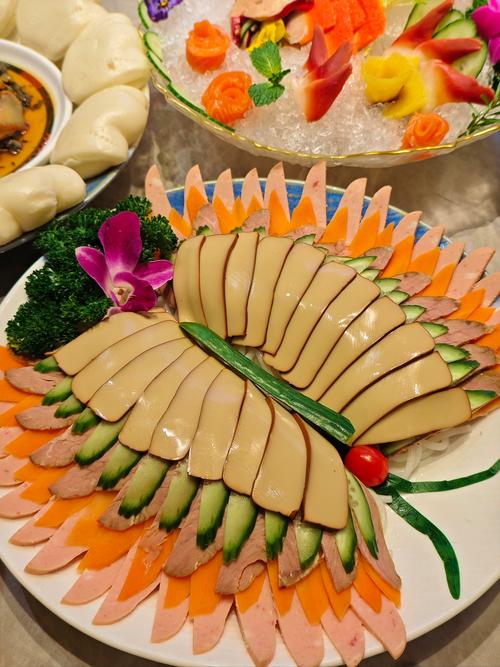 兴隆大都汇五楼美食