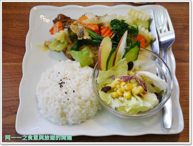 中正纪念堂附近美食