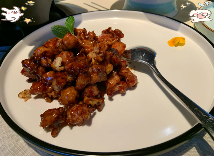 东单地铁站附近美食