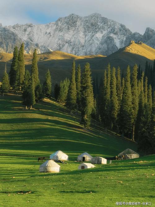 新疆少数民族旅游景点