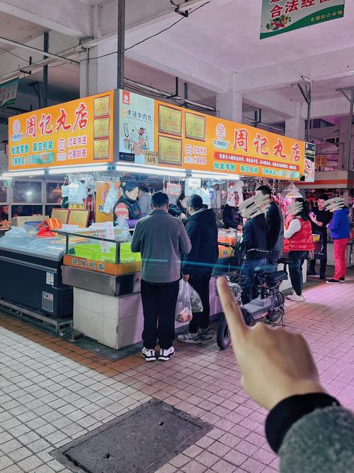 美食广场档口赚钱吗