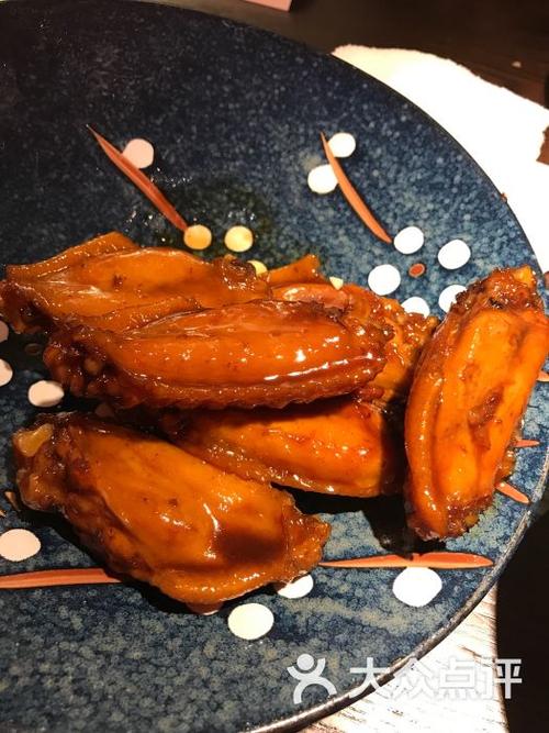 鹿山广场有什么美食