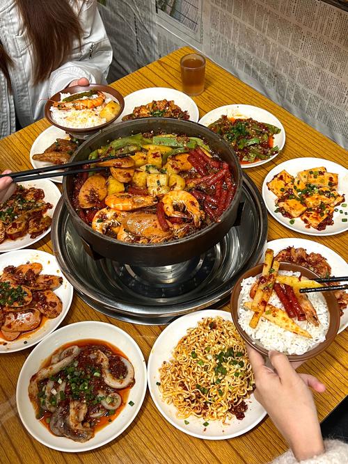 杨家坪大洋百货美食