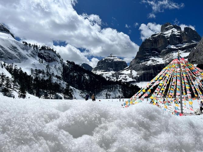 香格里拉推荐旅游景点