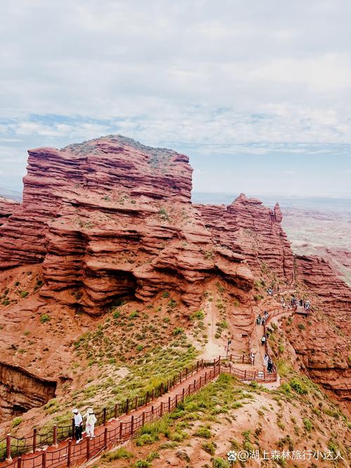 平山湖大峡谷旅游攻略