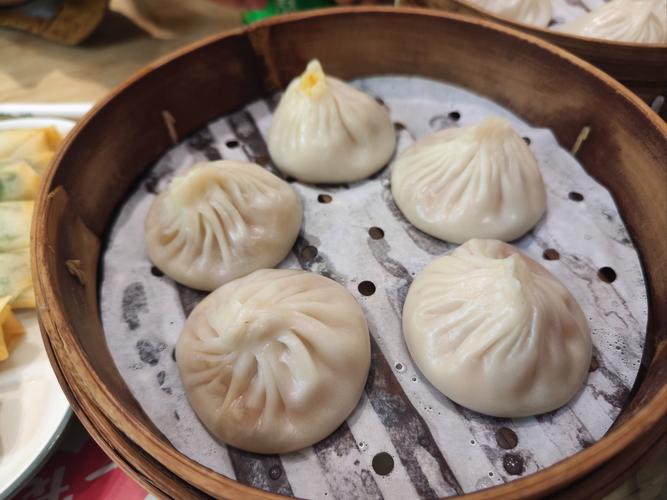 上海江苏路附近美食