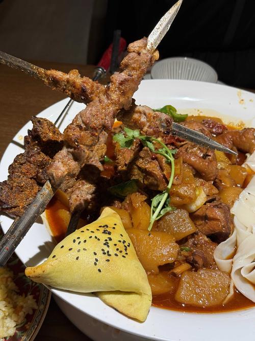 乌鲁木齐红山路美食