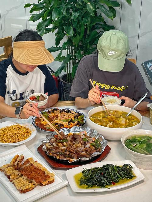 都江堰百伦广场美食