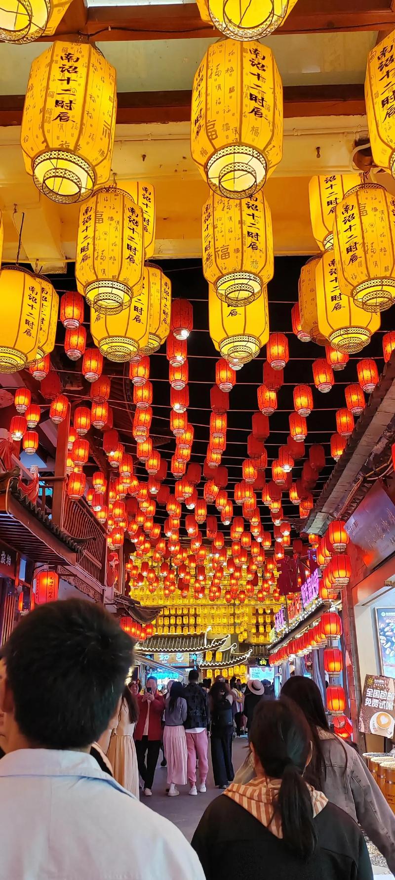 大理古城晚上游玩攻略