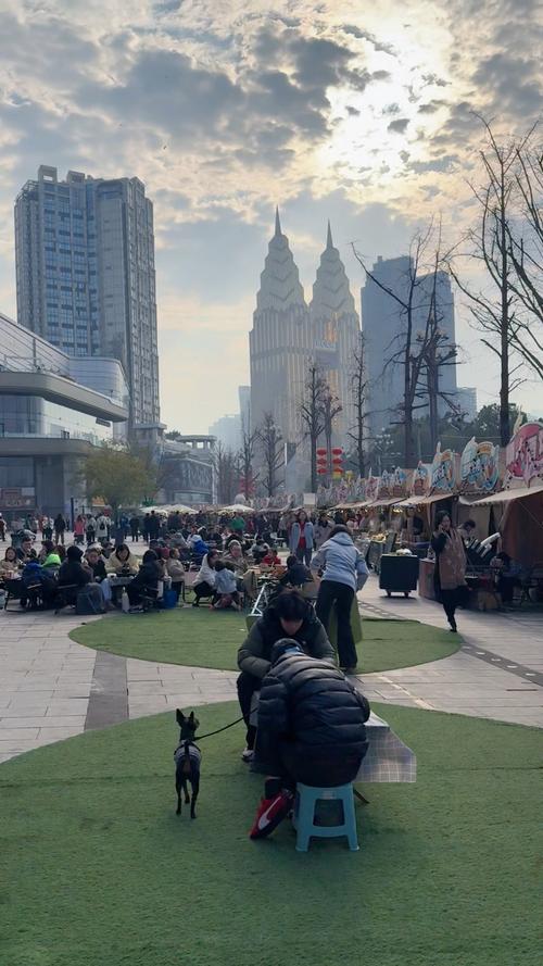 南滨路美食街在哪里