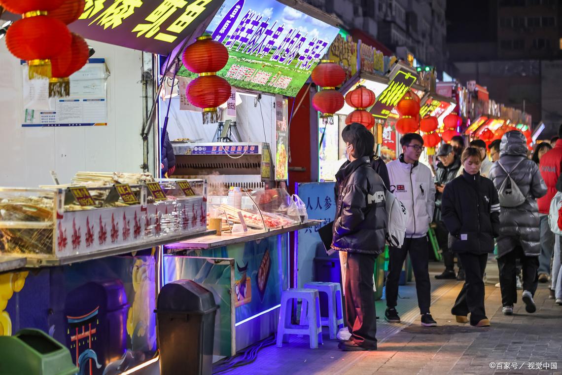 南滨路美食街在哪里