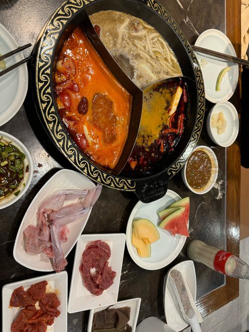 绿楼美食园自助火锅