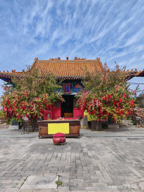 鸡鸣山风景区旅游攻略